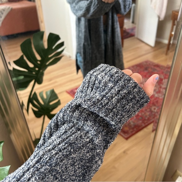 Barefoot Dreams CozyChic Lite Long Weekend Cardi - Picture 3 of 7